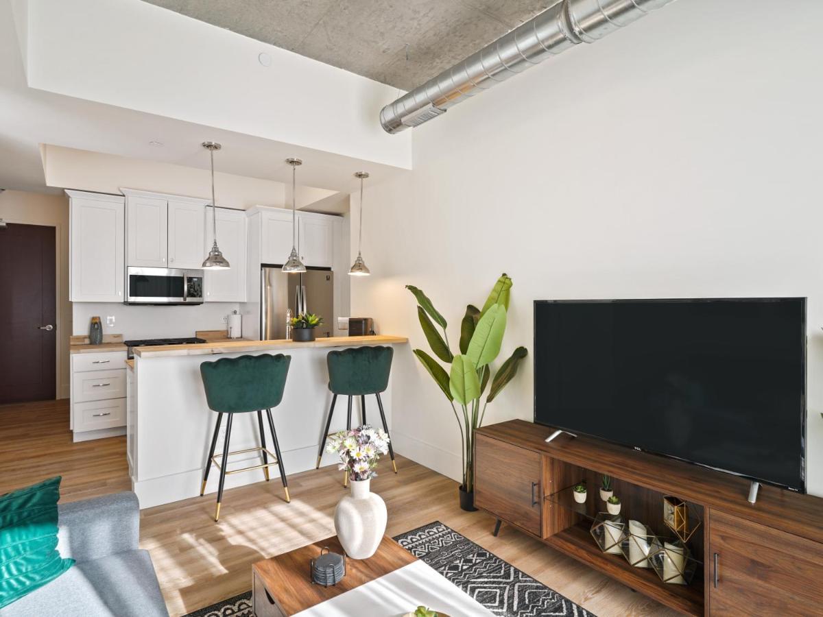 Clover Luxury High-Rise Downtown סאות בנד מראה חיצוני תמונה