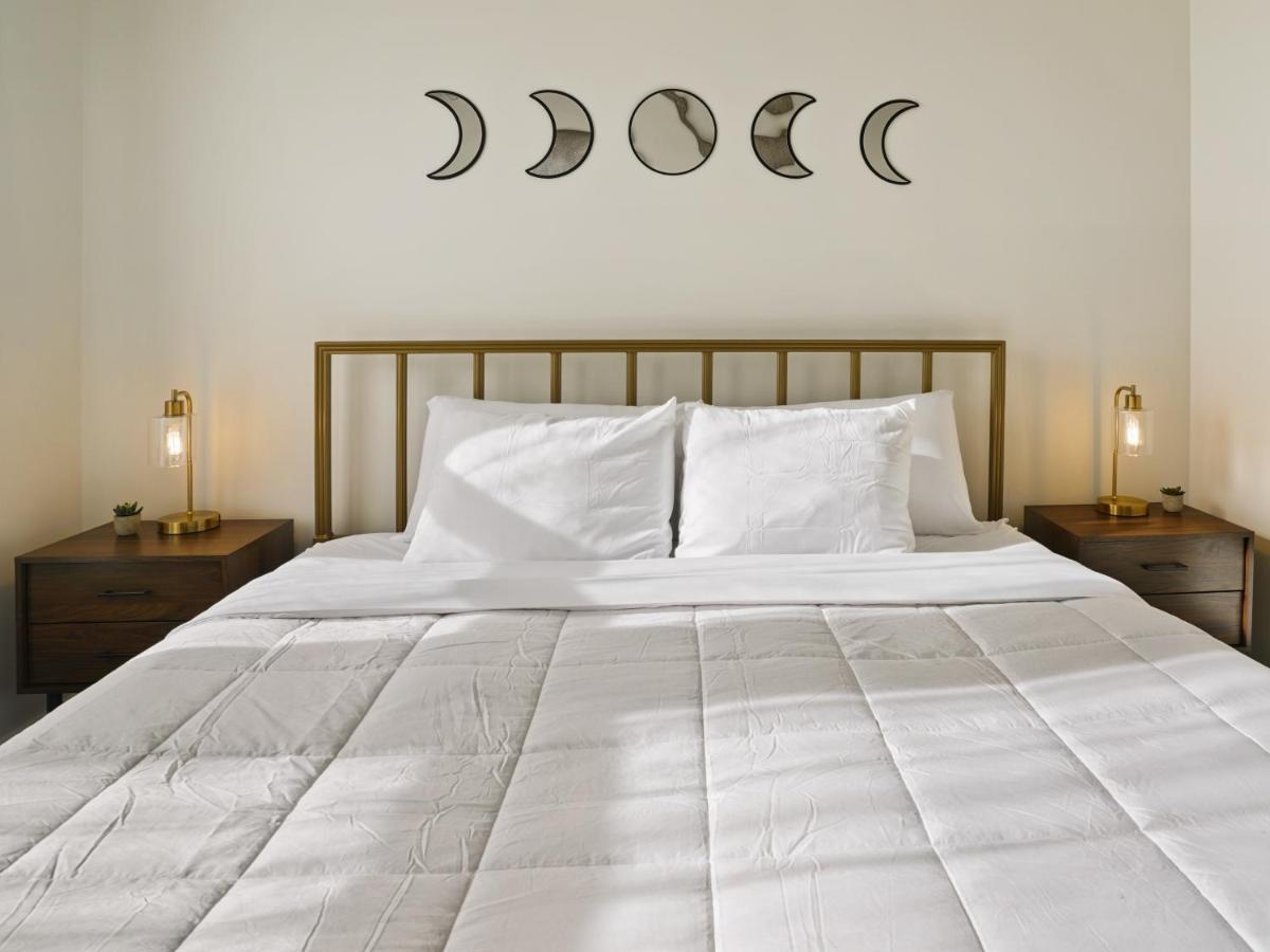 Clover Luxury High-Rise Downtown סאות בנד מראה חיצוני תמונה